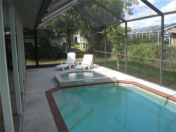 2nd image of 4211 Marlowe Dr