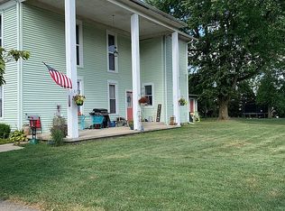 413 N Center St, Flora, IN 46929