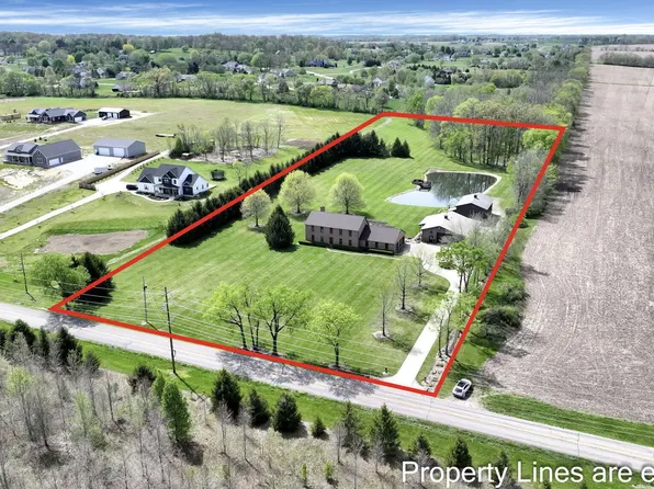 1995 Pickerington Rd, Carroll, OH 43112