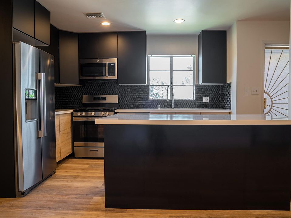 5111 Tipton St, San Diego, CA 92115 Zillow