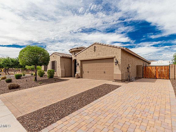 3rd image of 9390 W Louise Dr