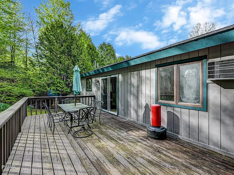 49 Lake View Dr #14 — Photo 50