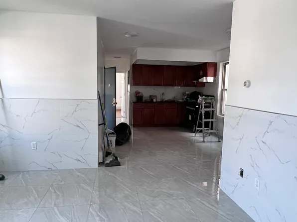 3422 Avenue J image 12 of 13