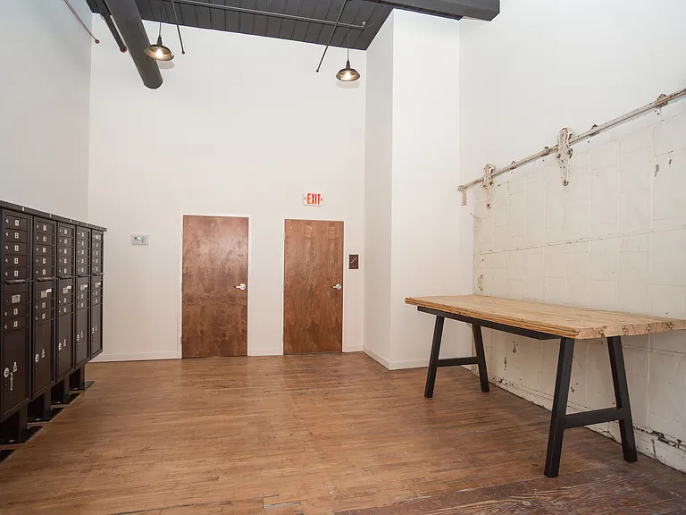 MC Kiser Lofts — Photo 57