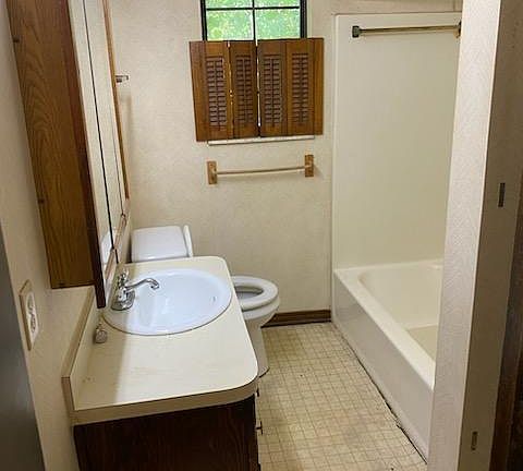 4th image of 417 Shoemaker St