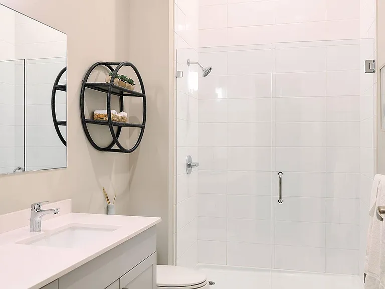 Madison Place Apartments — Photo 10