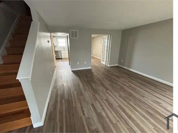 1511 Retreat St, Baltimore, MD 21217