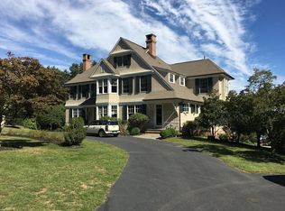 6 Coquette Ln, Highlands, NJ 07732