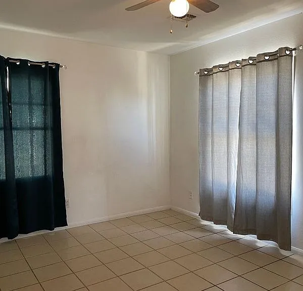 12 Sycamore Ln — Photo 4