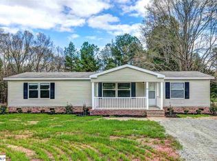 321 Berry Rd, Pelzer, SC 29669