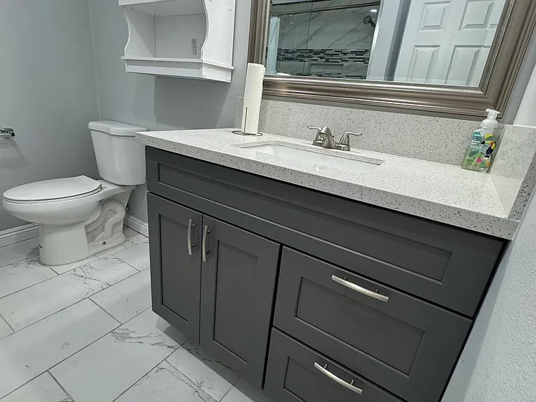 11711 Clover Ln — Photo 9