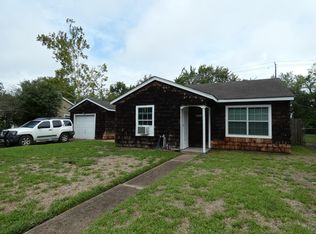 8406 Montridge Dr, Houston, TX 77055