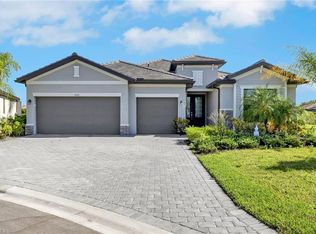 1801 Hagen Ct, Naples, FL 34120