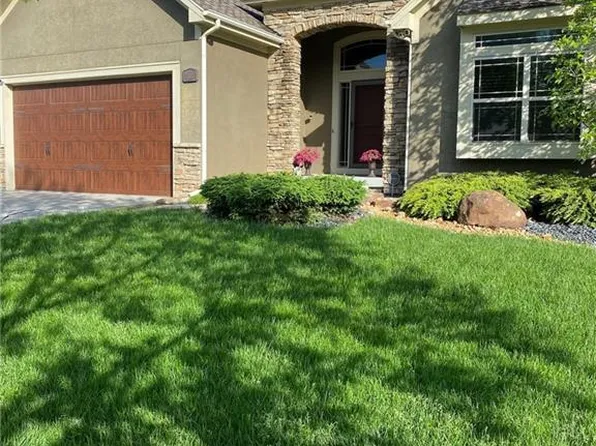 3112 N 127th Ter, Kansas City, KS 66109