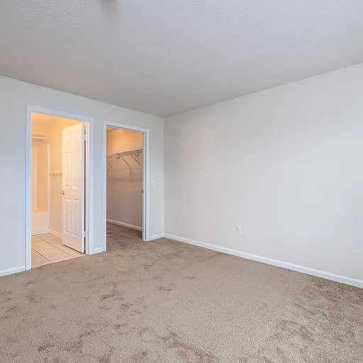 Jordache Park Apartments — Photo 29