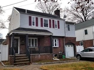 682 Suffern Rd, Teaneck, NJ 07666