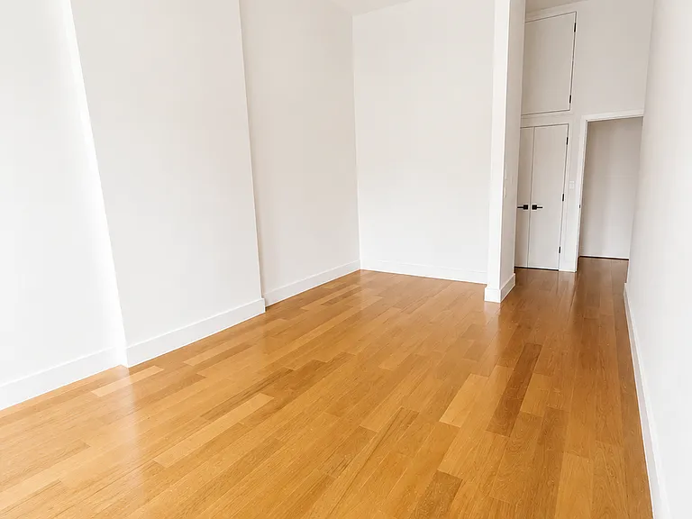 659 10th Ave #4AA — Photo 7