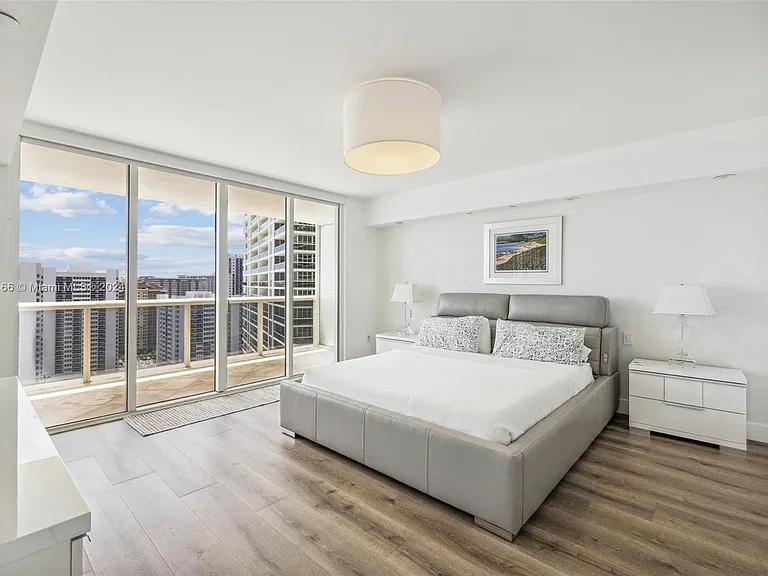 1830 S Ocean Dr #2102 — Photo 10