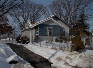 1409 Maple Rd, Joliet, IL 60432