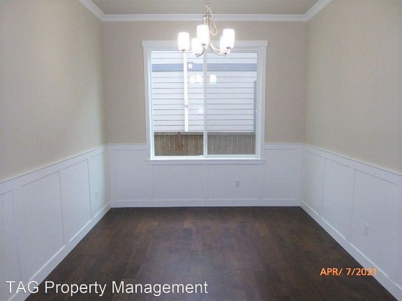4th image of 17620 SE 265th Ct