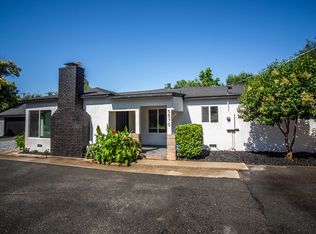 5570 Willow Rd, Redding, CA 96001