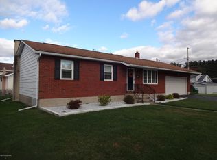 64 Catherine St, Moosic, PA 18507