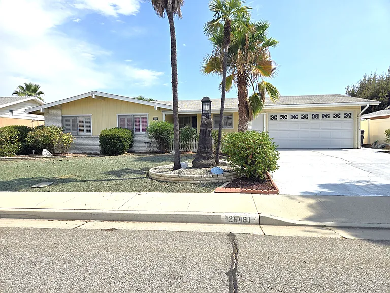 26481 Fordham Dr — Photo 1