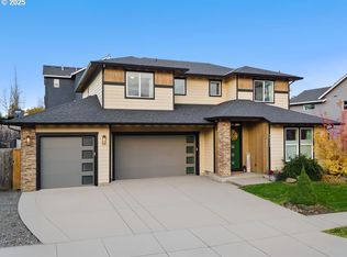 38323 Juniper St, Sandy, OR 97055