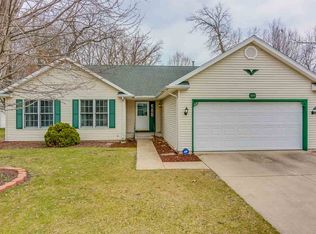 3723 Fern Hill Dr, Mishawaka, IN