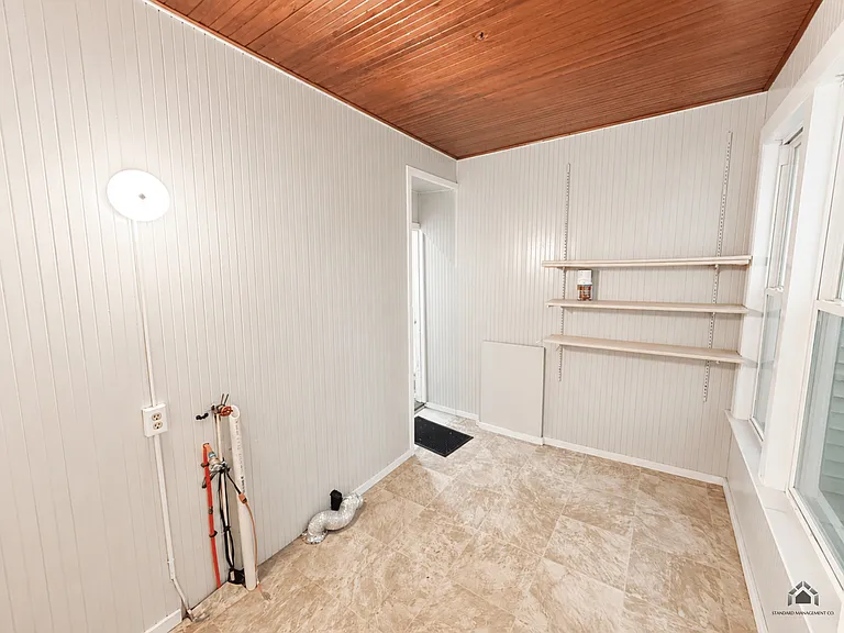 41 Bay St — Photo 14