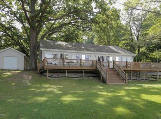 08843 Silver Lake Rd, Grand Junction, MI 49056