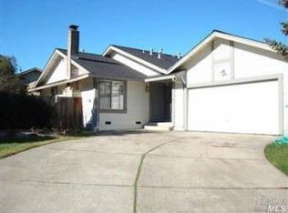 24 Village East Ct, Petaluma, CA