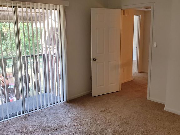 3rd image of 5898 Littlestone Ct APT D