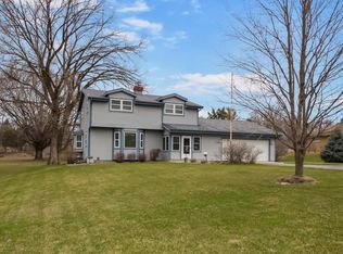 3280 Sunset Graze Dr, Richfield, WI 53076