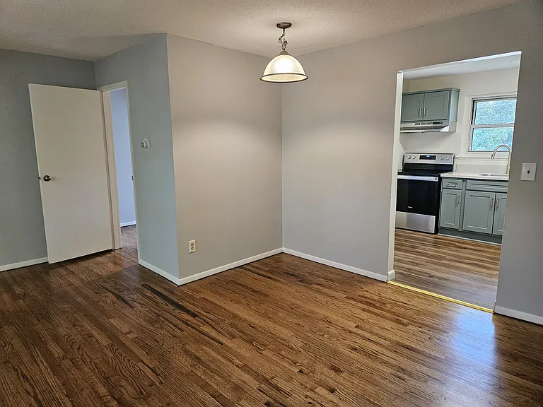 Living room picture 2