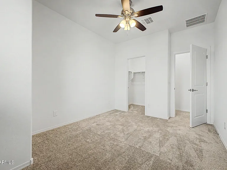 1917 E Hampton Ln #104 — Photo 32