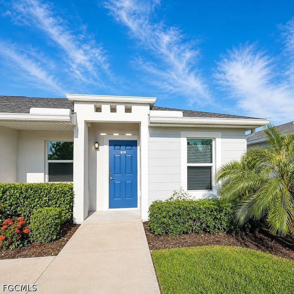 2 bed, 2.0 bath, 971 sqft, $1,345 — Photo 1