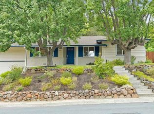 402 Castello Rd, Lafayette, CA 94549