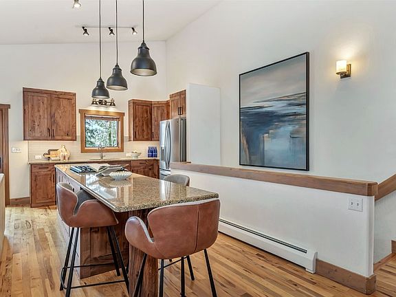 5th image of 1735 Saddle Creek Court