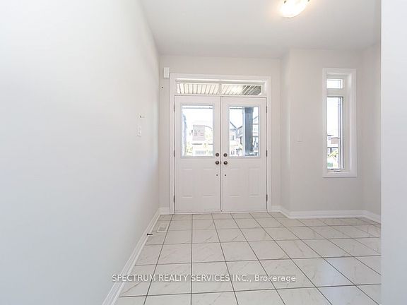 4th image of 1409 Stovell Cres