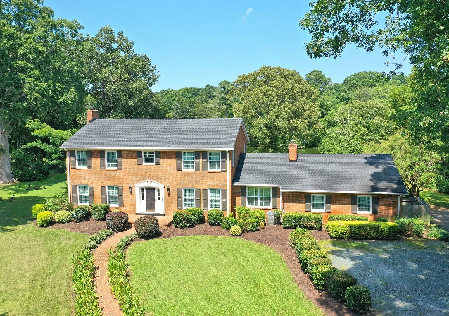 Waterfront Home In Witchduck Point!! Ready 11-13-26! Spacious Bedrooms - Sunroom - Pet Friendly -... — Photo 1