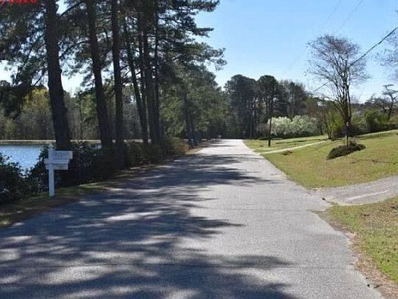 5th image of 1102 Bass Dr