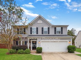 63 Granite Ln, Greenville, SC 29607