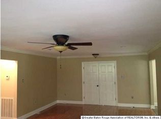8096 Greenlea Dr, Baton Rouge, LA 70811