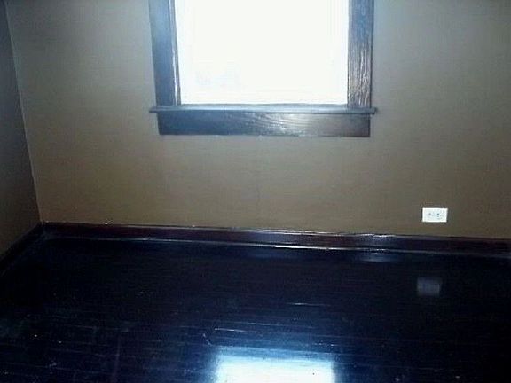 5th image of 1642 N 16th Ave
