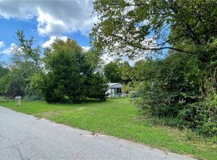 329 Barris Ln, Pea Ridge, AR 72751