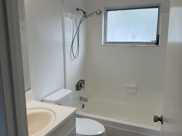 10125 Arbor Ridge Trl — Photo 6