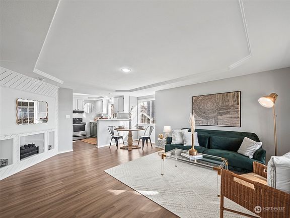 5th image of 7409 S Park Avenue