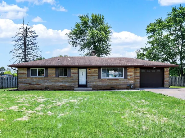 1751 Vickie Dr, Indianapolis, IN 46239