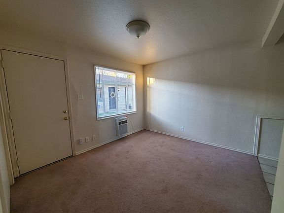 5th image of 2177-2181 S Lake St #2177-2